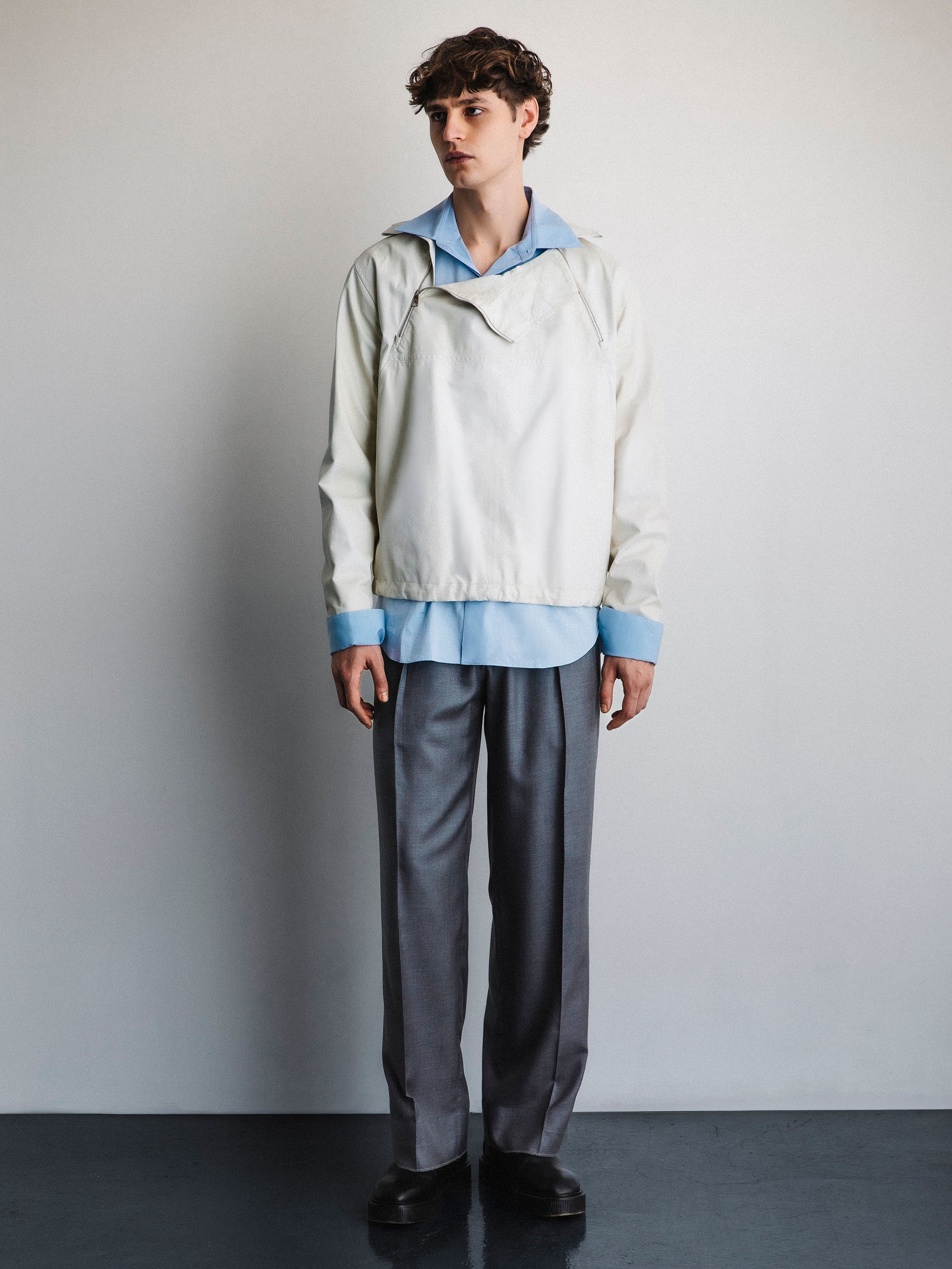 SHIRTS & KNITWEAR