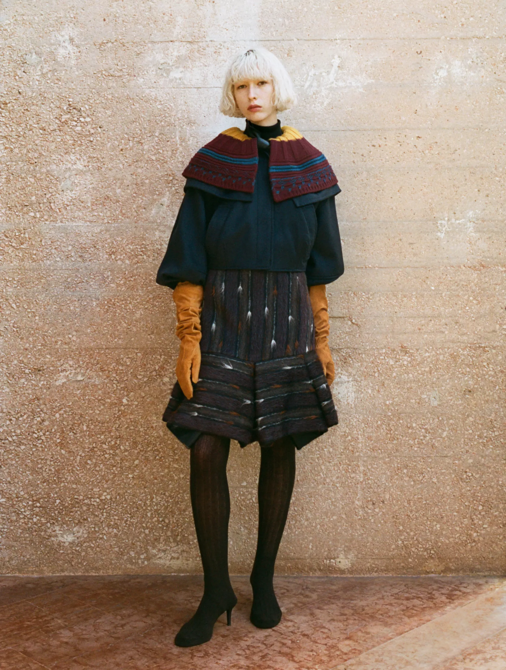 LOOK5