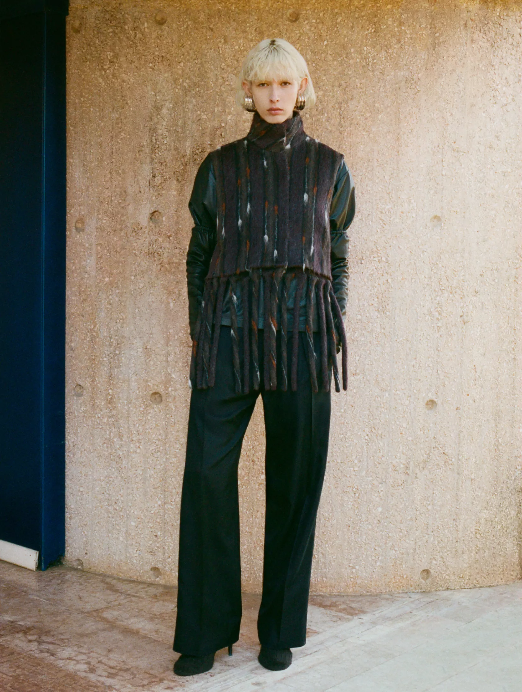 LOOK9