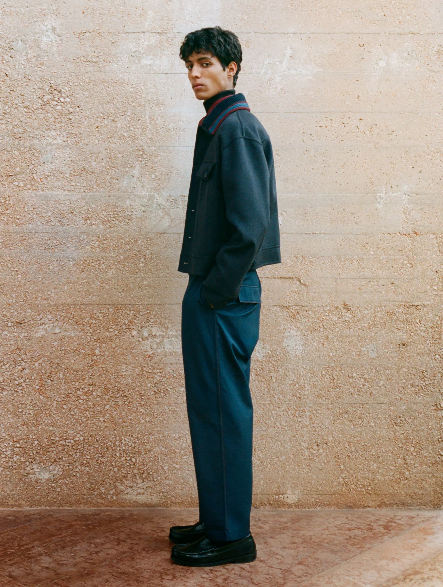 LOOK19