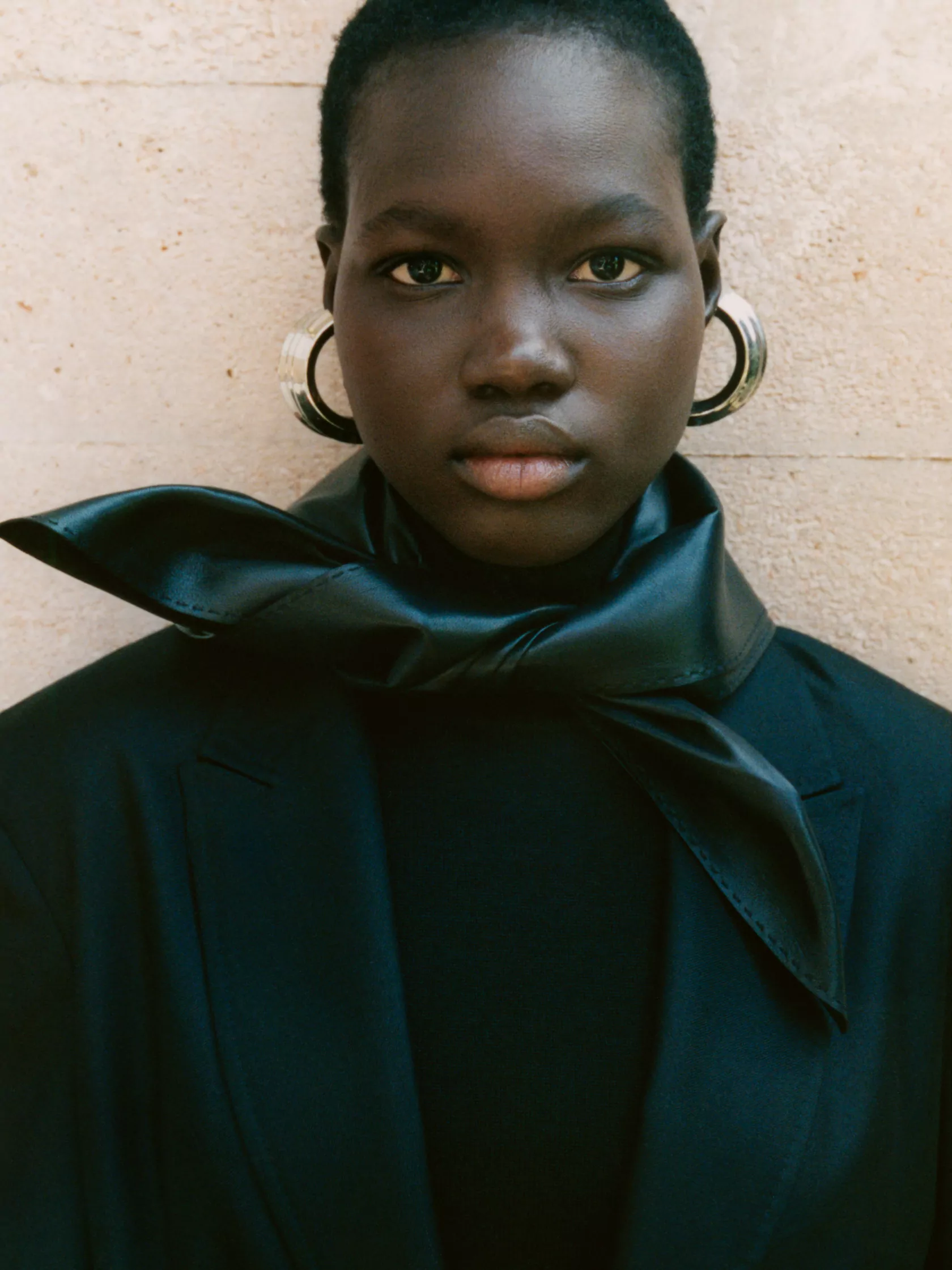 LOOK22